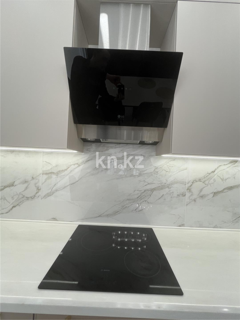 Продажа 3-комнатной квартиры, 110 м², ул. Ашимова, дом  21 в Караганде - фото 28