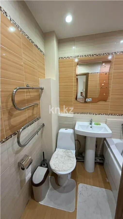 Продажа 2-комнатной квартиры, 41.7 м² в Алматы - фото 2
