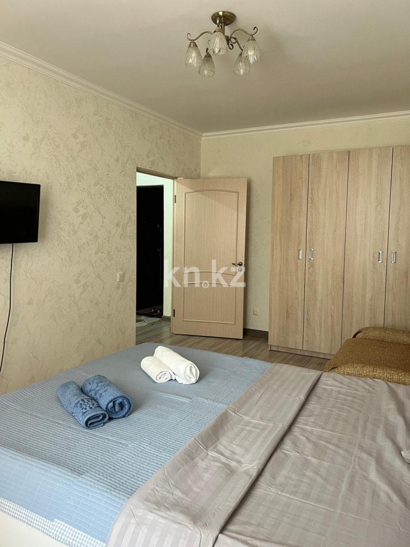 Аренда 1-комнатной квартиры посуточно, 40 м² в Астане - фото 3