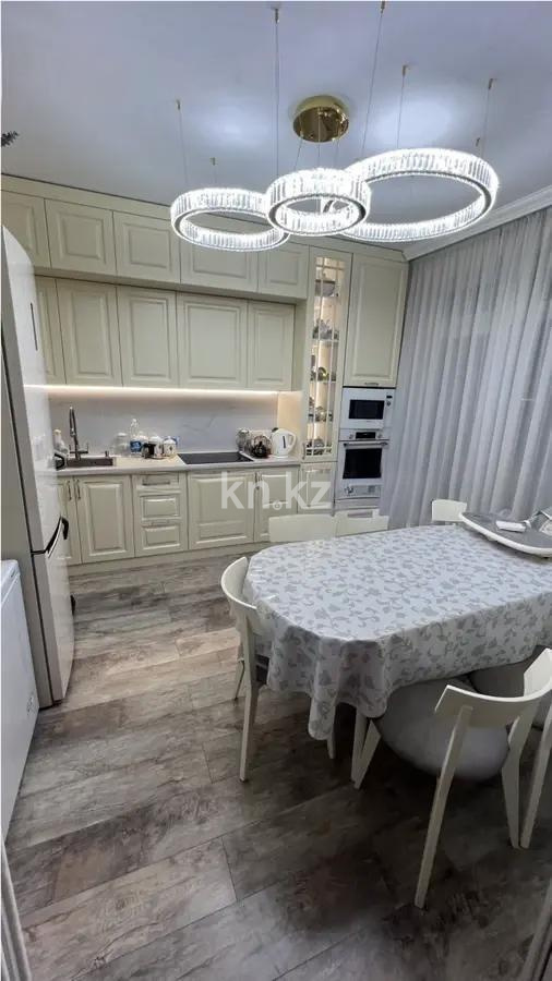 Продажа 4-комнатной квартиры, 86.3 м², пр. Аль-Фараби, дом  11 в Астане - фото 5