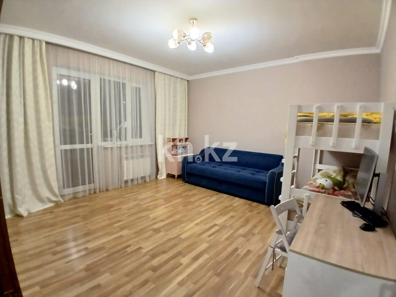 Продажа 2-комнатной квартиры, 70.3 м², ул. Иманова в Астане