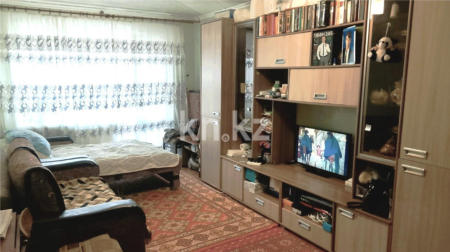 Продажа 1-комнатной квартиры, 32 м², ул. Ержанова в Караганде