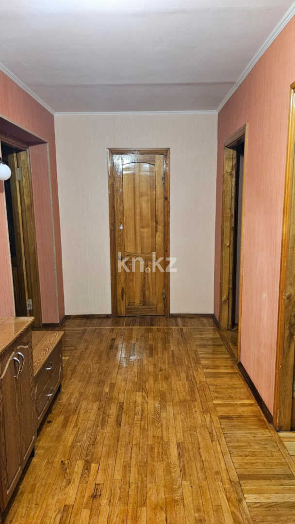 Аренда 4-комнатной квартиры посуточно, 110 м², пр. Момышулы, дом  54/1 в Темиртау - фото 37