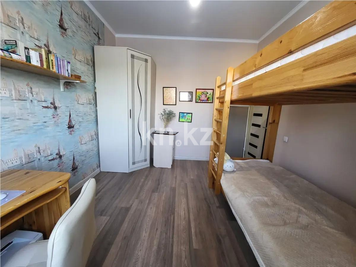 Продажа 2-комнатной квартиры, 60 м², ул. Университетская, дом  78/11 в Караганде - фото 2