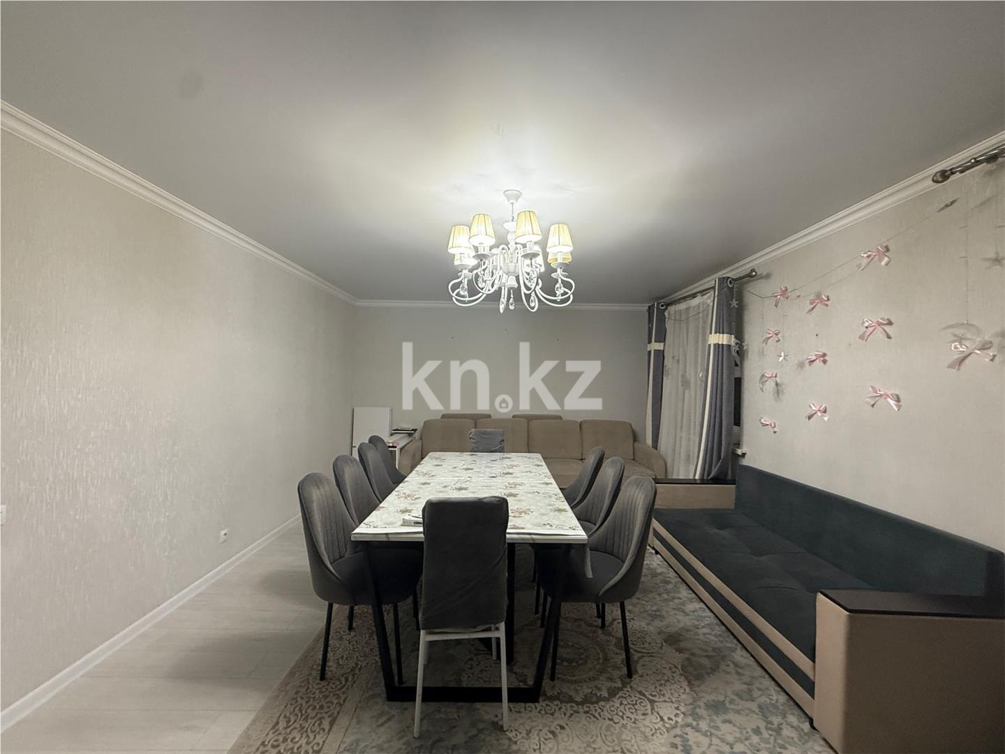 Продажа 4-комнатной квартиры, 170 м² в Астане