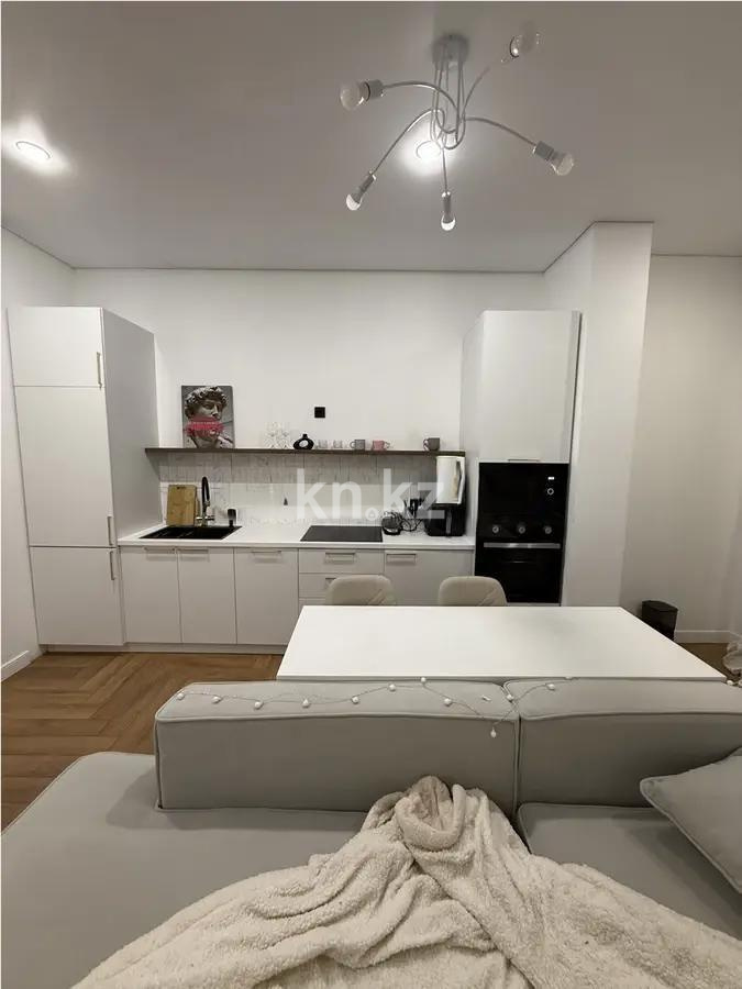 Продажа 2-комнатной квартиры, 55 м², пр. Райымбека, дом  348/1 в Алматы - фото 3