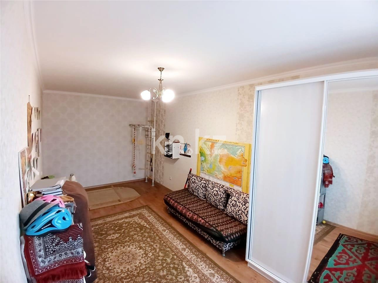Продажа 3-комнатной квартиры, 80.5 м², ул. Нажимеденова в Астане - фото 4