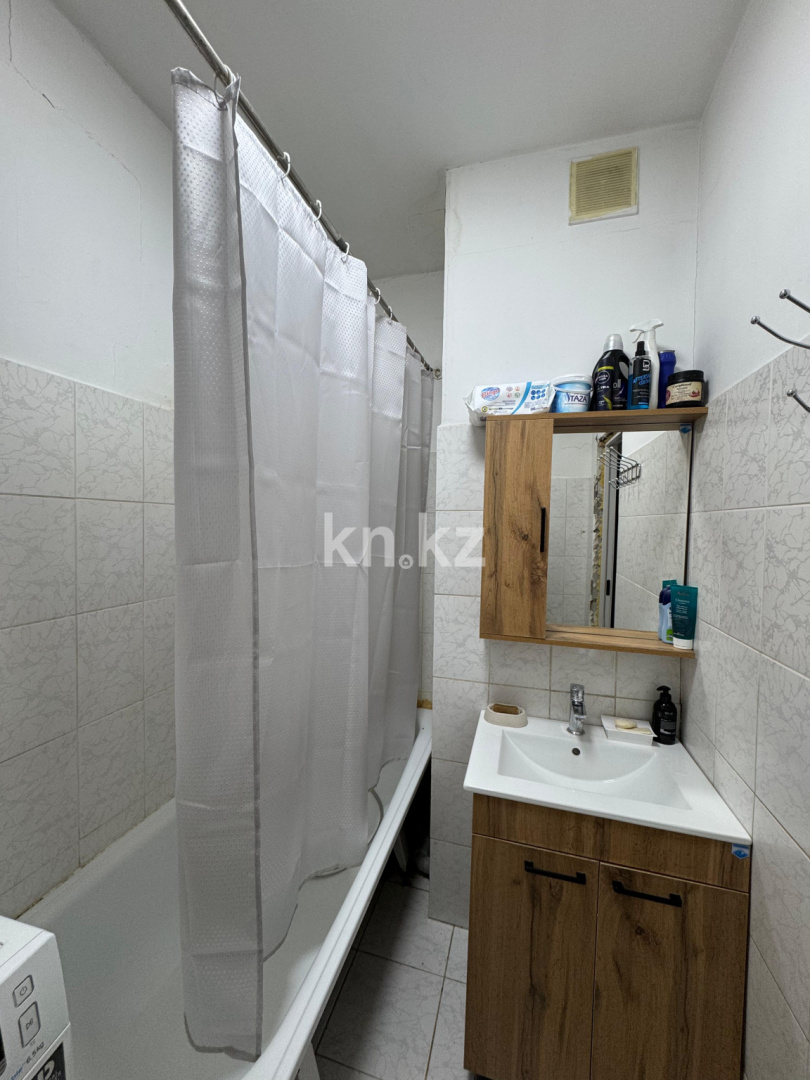 Продажа 3-комнатной квартиры, 73.4 м² в Астане - фото 4
