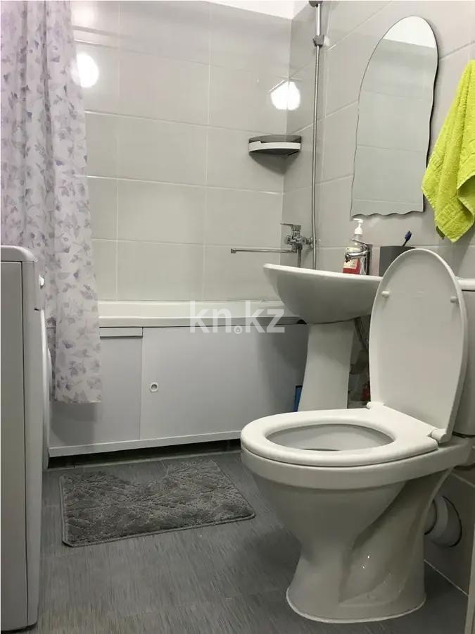 Продажа 1-комнатной квартиры, 35 м², ул. Кумисбекова, дом  8 в Астане - фото 3