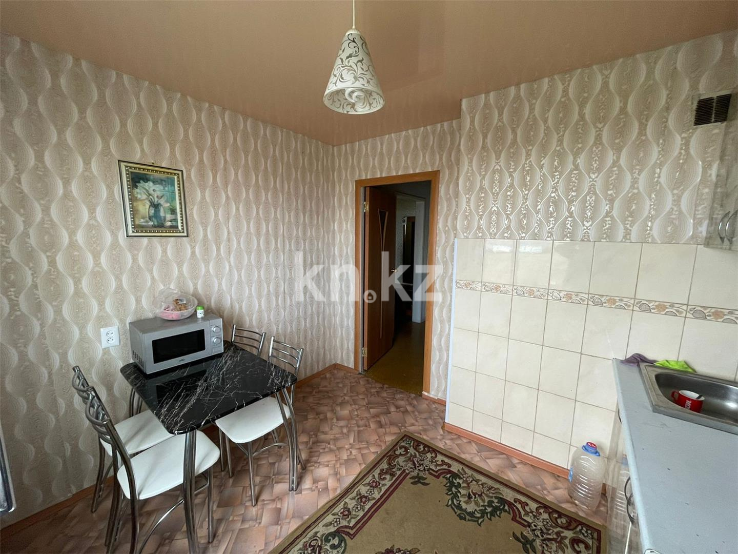 Продажа 2-комнатной квартиры, 52 м², мкр-н 8 в Темиртау - фото 7