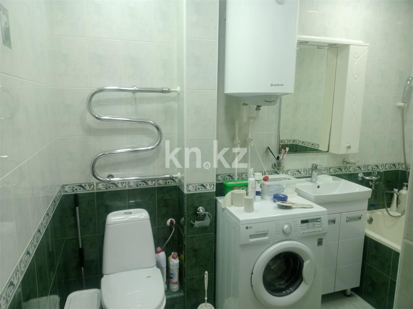 Продажа 4-комнатной квартиры, 86 м², 83 квартал, дом  5 в Караганде - фото 12