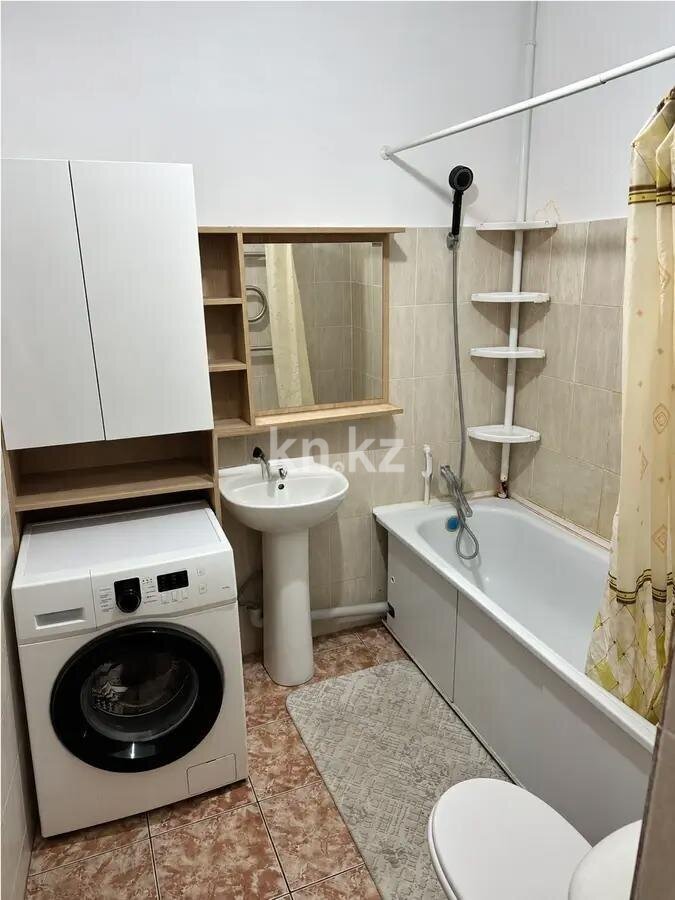 Продажа 2-комнатной квартиры, 47 м² в Алматы - фото 4