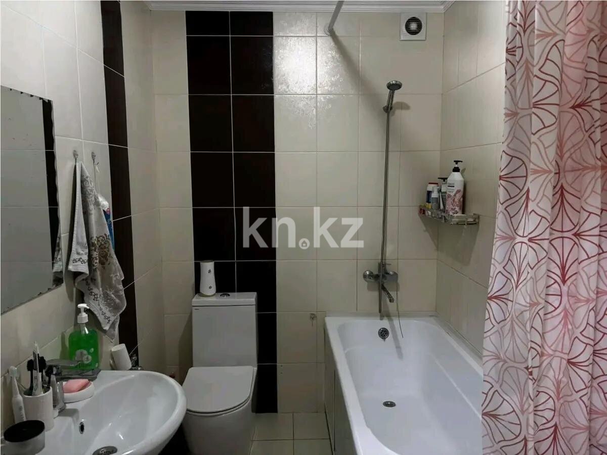 Продажа 3-комнатной квартиры, 72.3 м² в Астане - фото 5