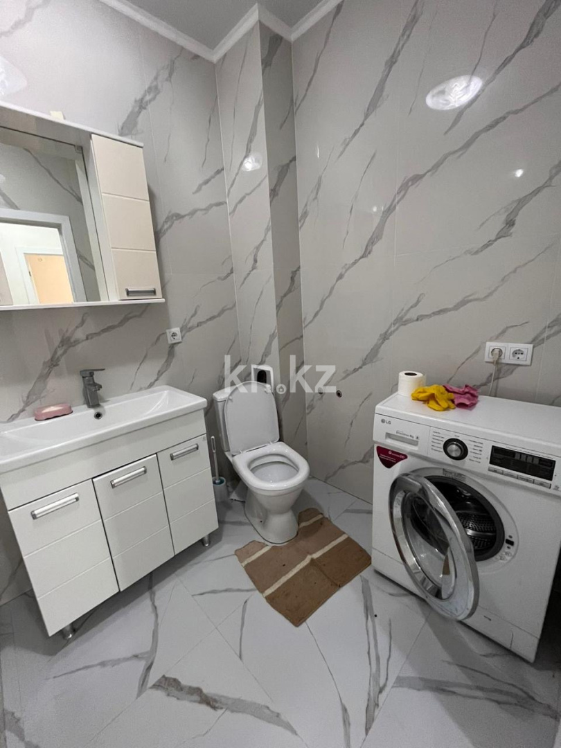 Аренда 1-комнатной квартиры, 40 м², ул. Ардагерлер, дом  38/3 в Астане - фото 19