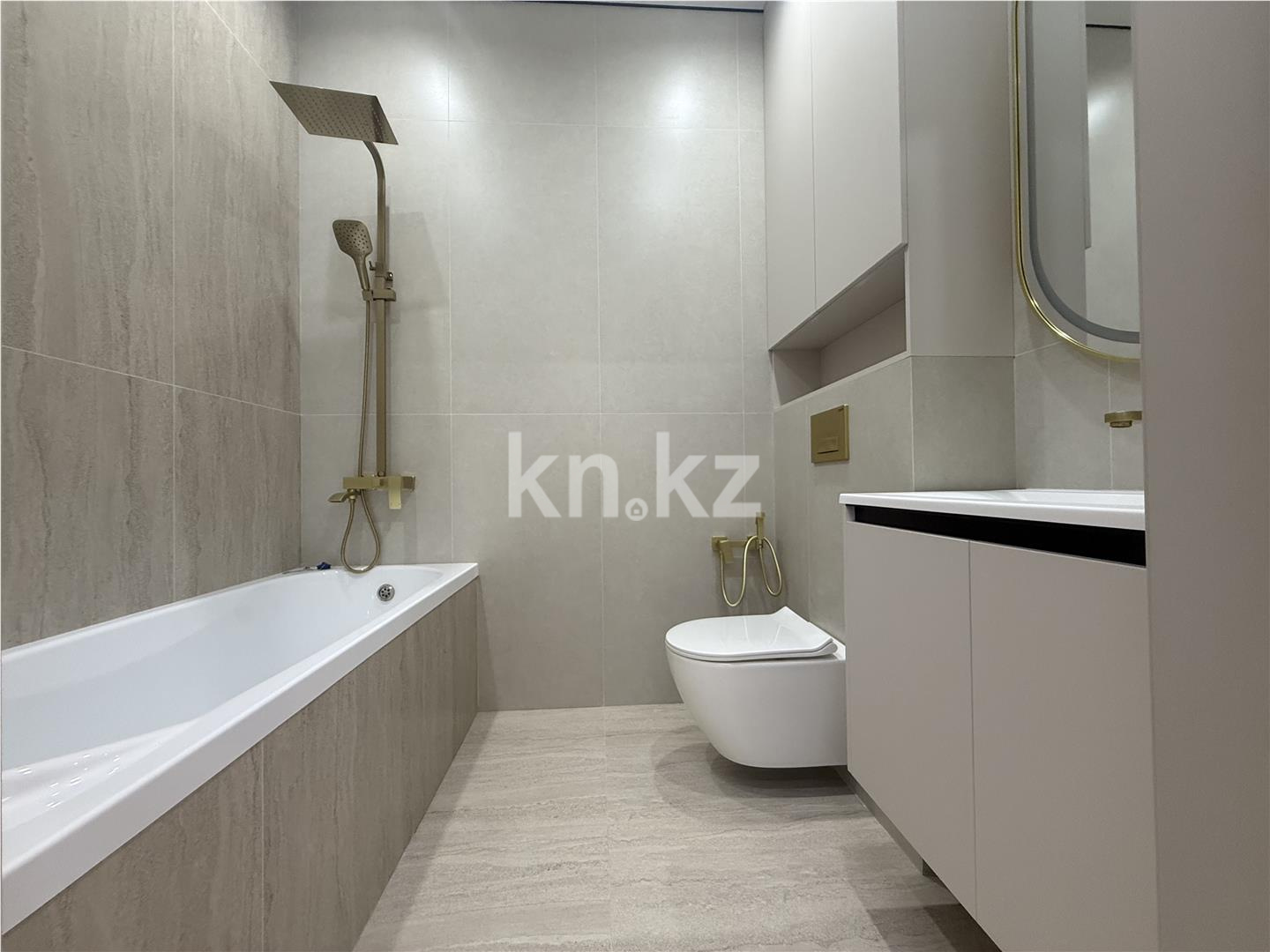 Продажа 4-комнатной квартиры, 111 м² в Караганде - фото 16