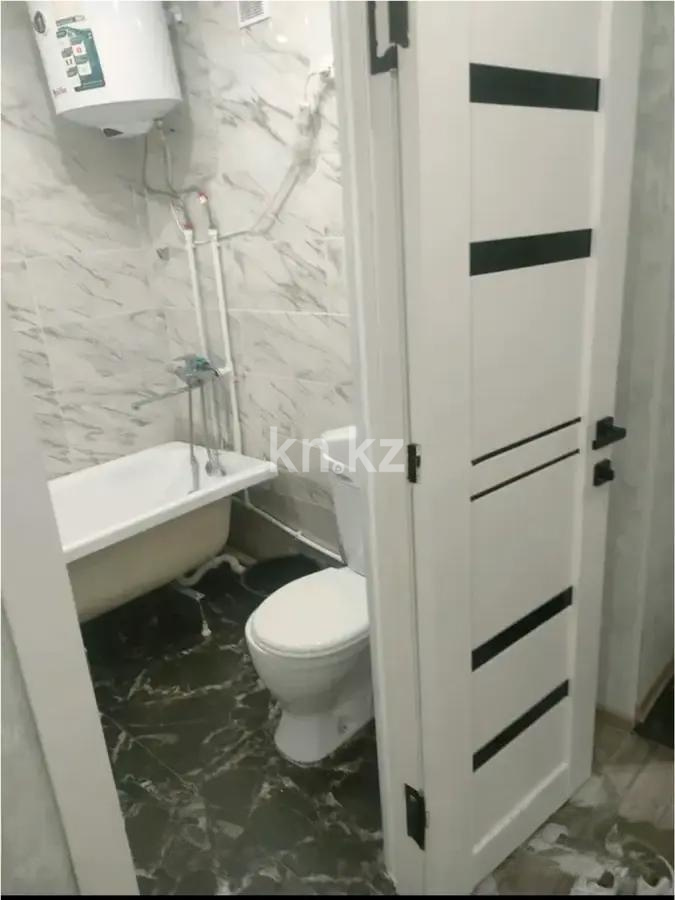 Продажа 1-комнатной квартиры, 33 м², мкр-н 17, дом  46 в Караганде - фото 3