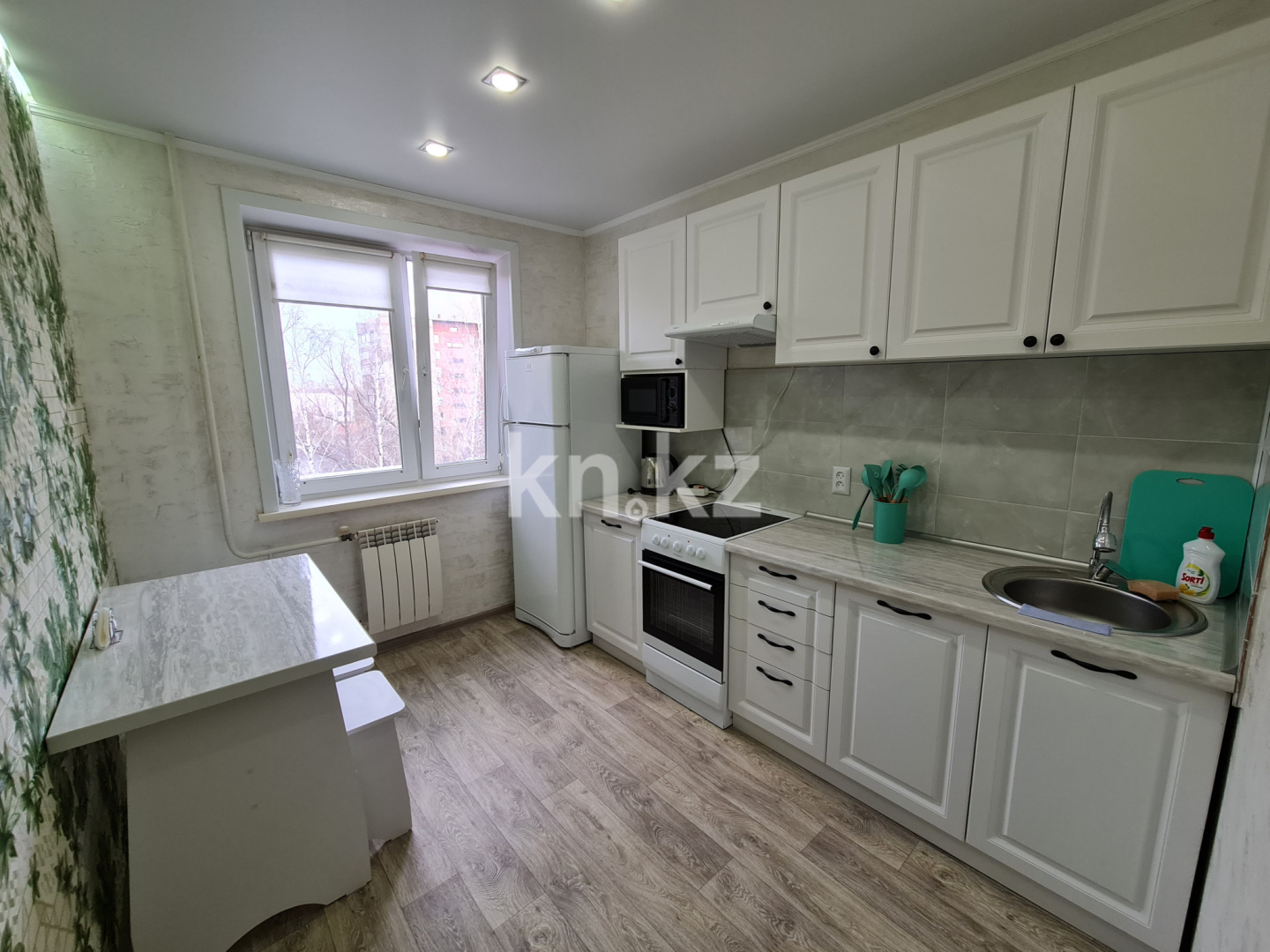 Аренда 2-комнатной квартиры посуточно, 55 м², Камзина, дом  64 в Павлодаре - фото 3