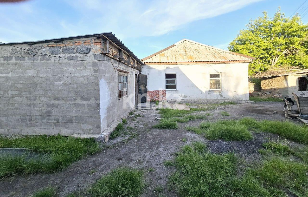 Продажа 4-комнатного дома, 72 м², ул. 8 Марта в Темиртау