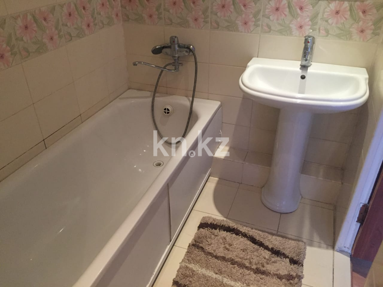Продажа 4-комнатной квартиры, 79 м² в Караганде - фото 11
