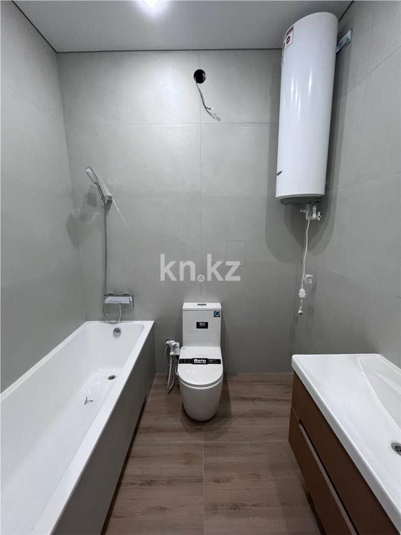 Продажа 3-комнатной квартиры, 90 м² в Караганде - фото 12