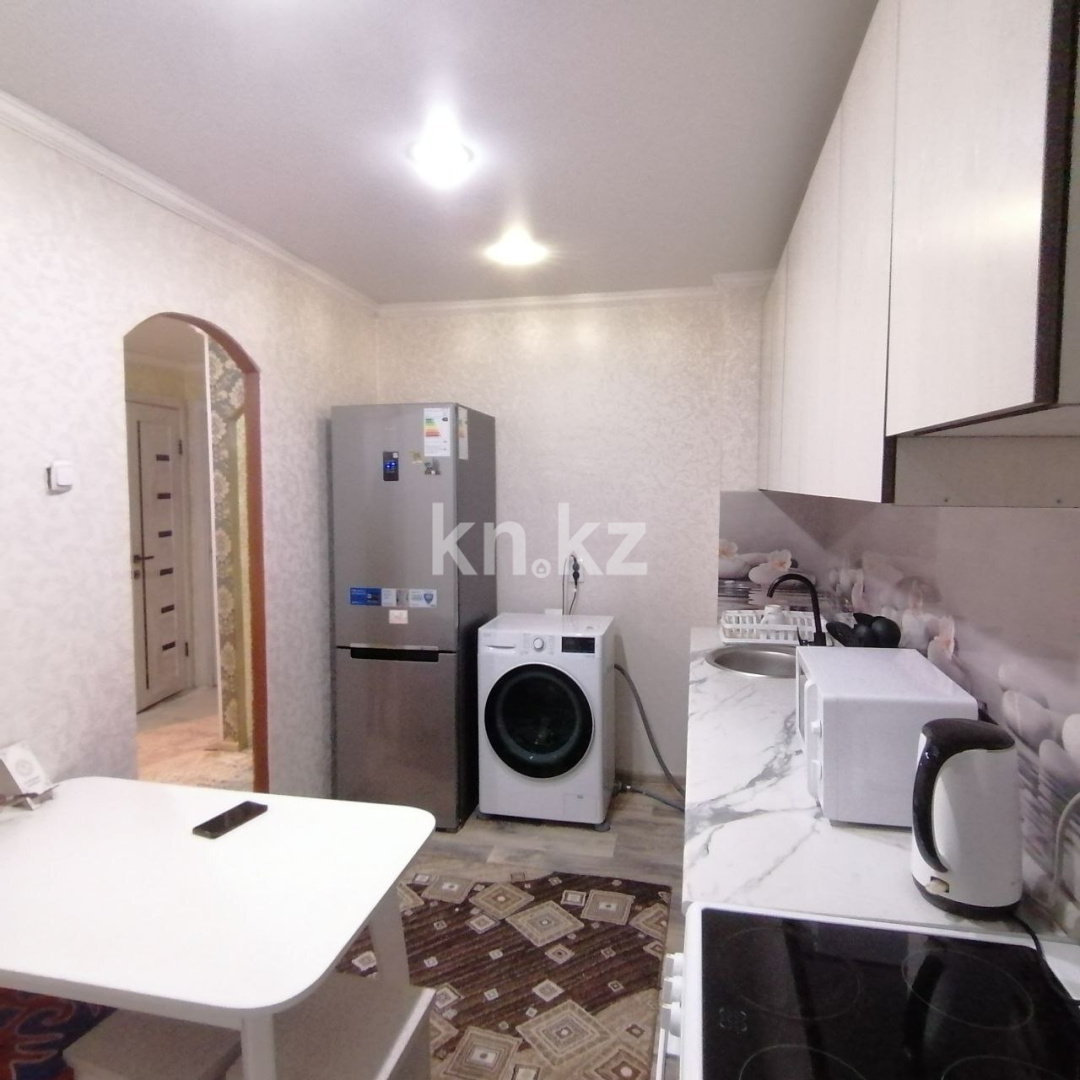 Продажа 2-комнатной квартиры, 51 м², пр. Назарбаева, дом  145 в Усть-Каменогорске - фото 6