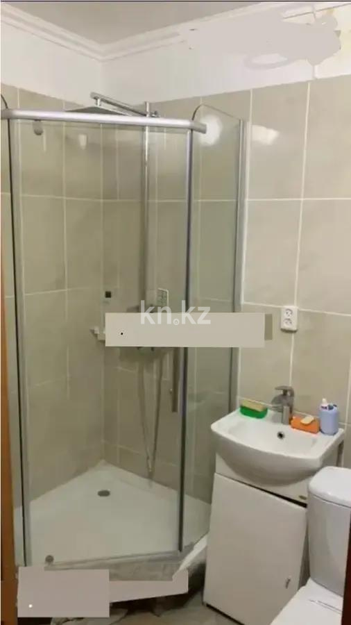 Продажа 1-комнатной квартиры, 33 м², мкр-н 10а, дом  8 в Алматы - фото 4