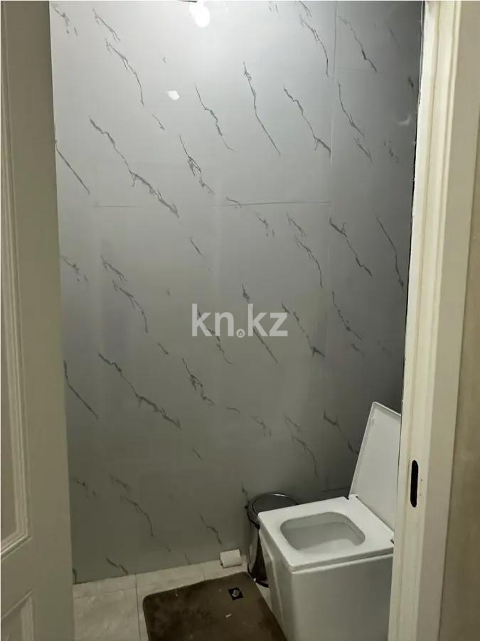 Продажа 3-комнатной квартиры, 87 м², 13 мкр., дом  5 в Алматы - фото 9