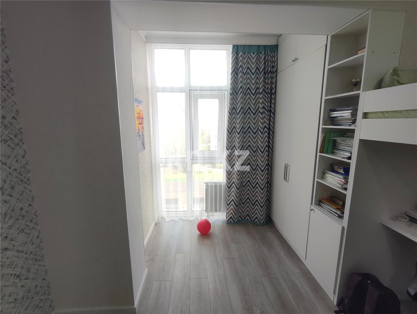 Продажа 3-комнатной квартиры, 100 м², ул. Таттимбета, дом  19/14 в Караганде - фото 6