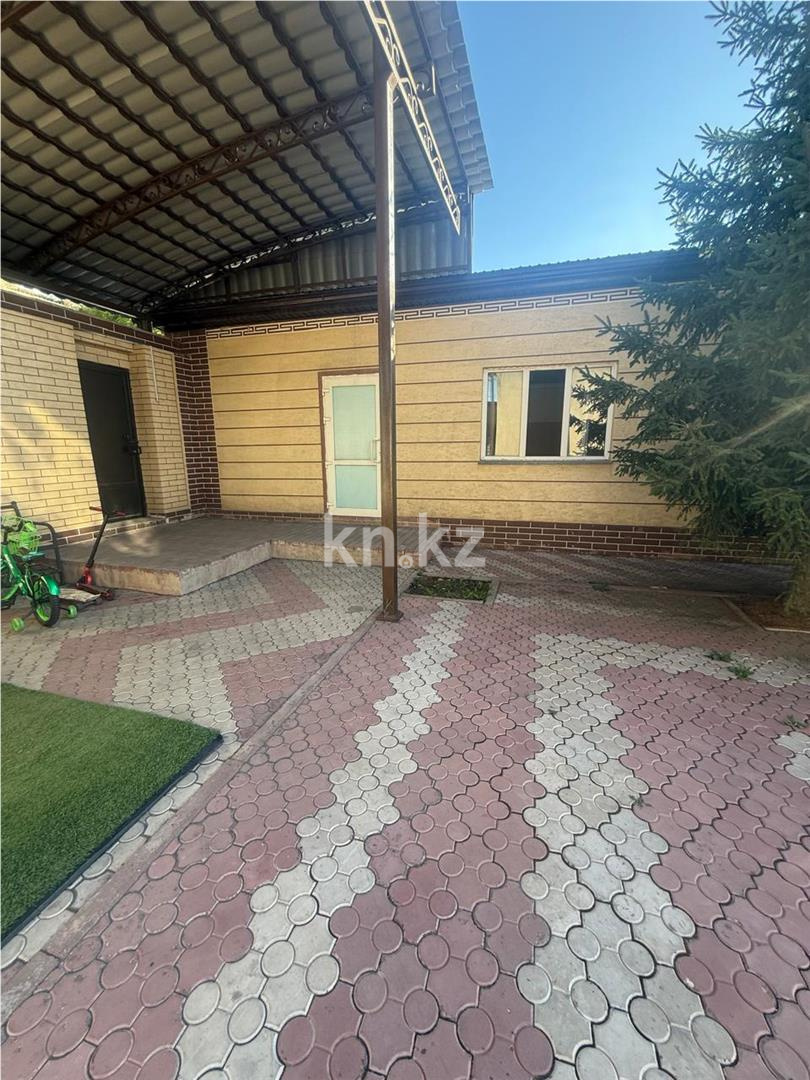 Продажа 10-комнатного дома, 340 м², ул. Гоголя в Караганде - фото 2