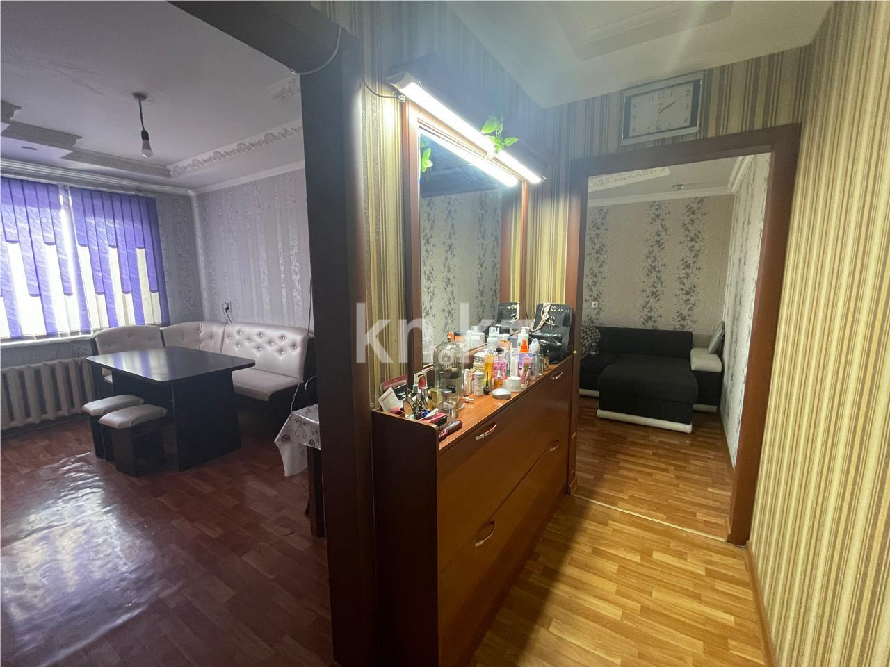 Продажа 4-комнатной квартиры, 57 м² в Сарани - фото 9