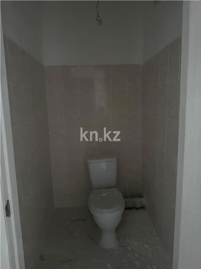 Продажа 2-комнатной квартиры, 68 м² в Алматы - фото 4