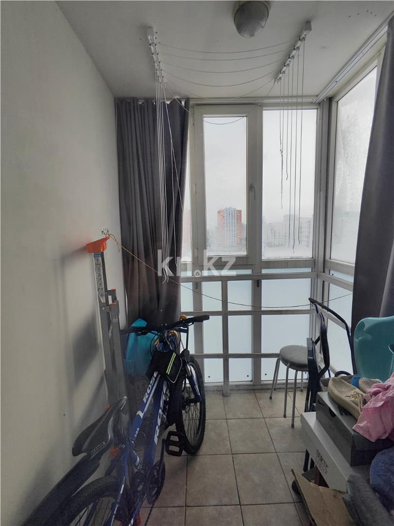 Продажа 3-комнатной квартиры, 77.7 м², ул. Жургенова в Астане - фото 11