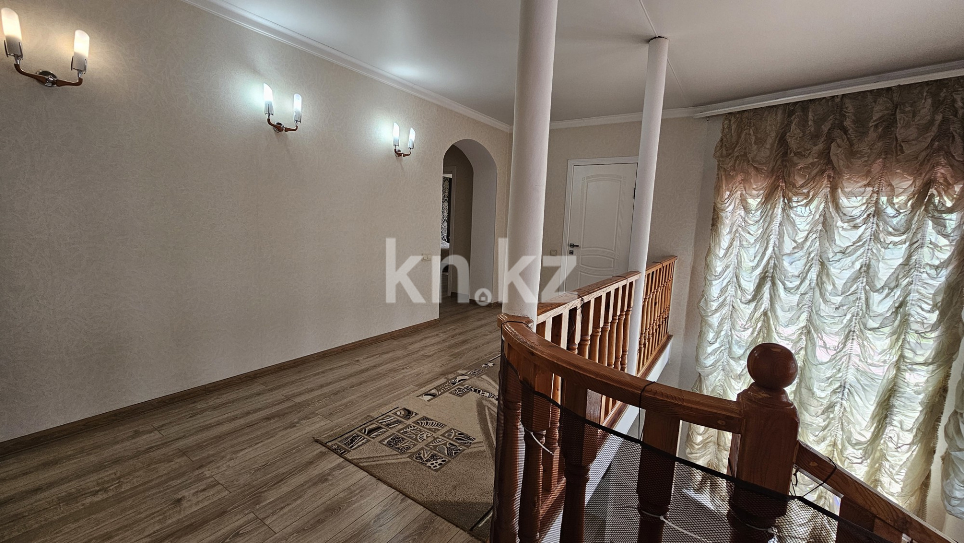 Продажа 4-комнатного дома, 218 м² в Алматы - фото 28