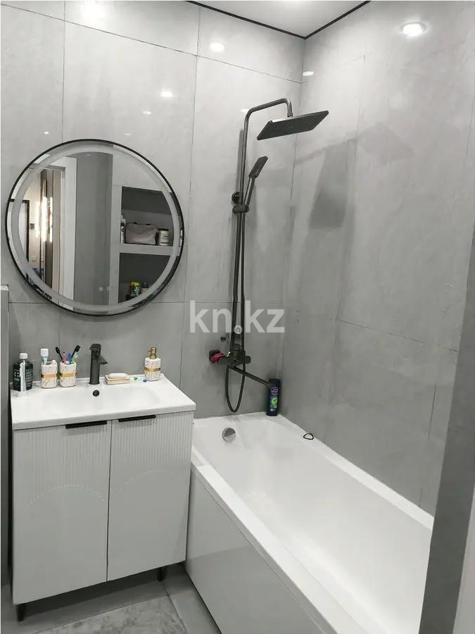 Продажа 3-комнатной квартиры, 60.2 м² в Алматы - фото 3