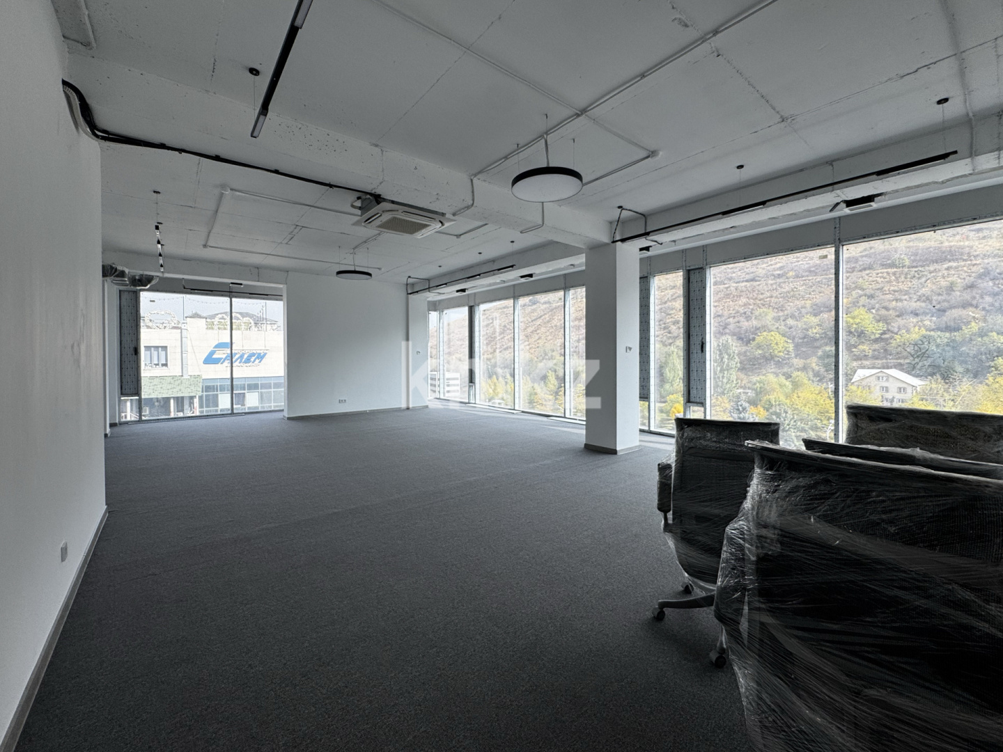 Аренда , ул. Радлова, дом  77/1 в Алматы - фото 4