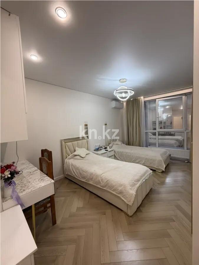 Продажа 4-комнатной квартиры, 130 м² в Алматы - фото 3