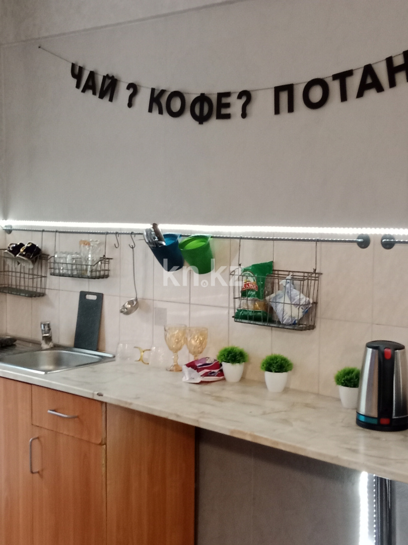 Аренда 2-комнатной квартиры посуточно, 44 м², ул. Казахстан, дом  104 в Усть-Каменогорске - фото 4