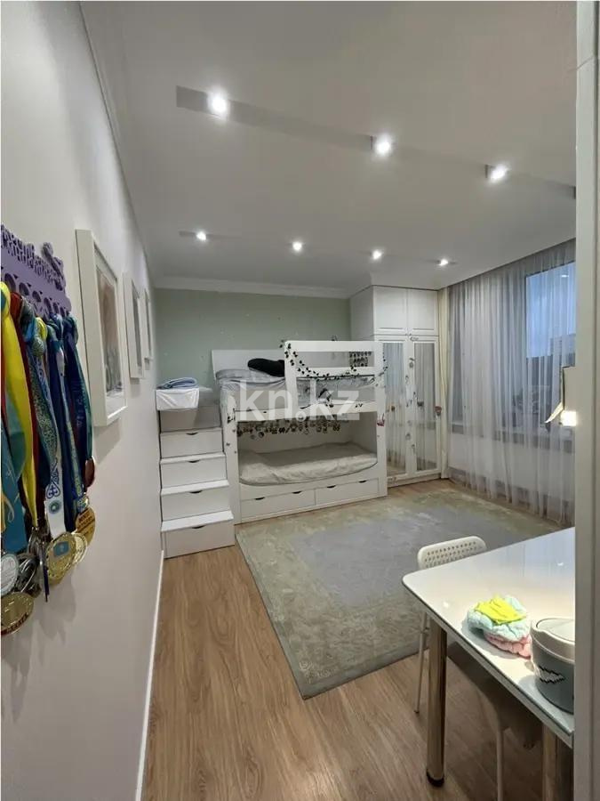 Продажа 4-комнатной квартиры, 114 м², ул. Тыныбаева, дом  2 в Астане - фото 2