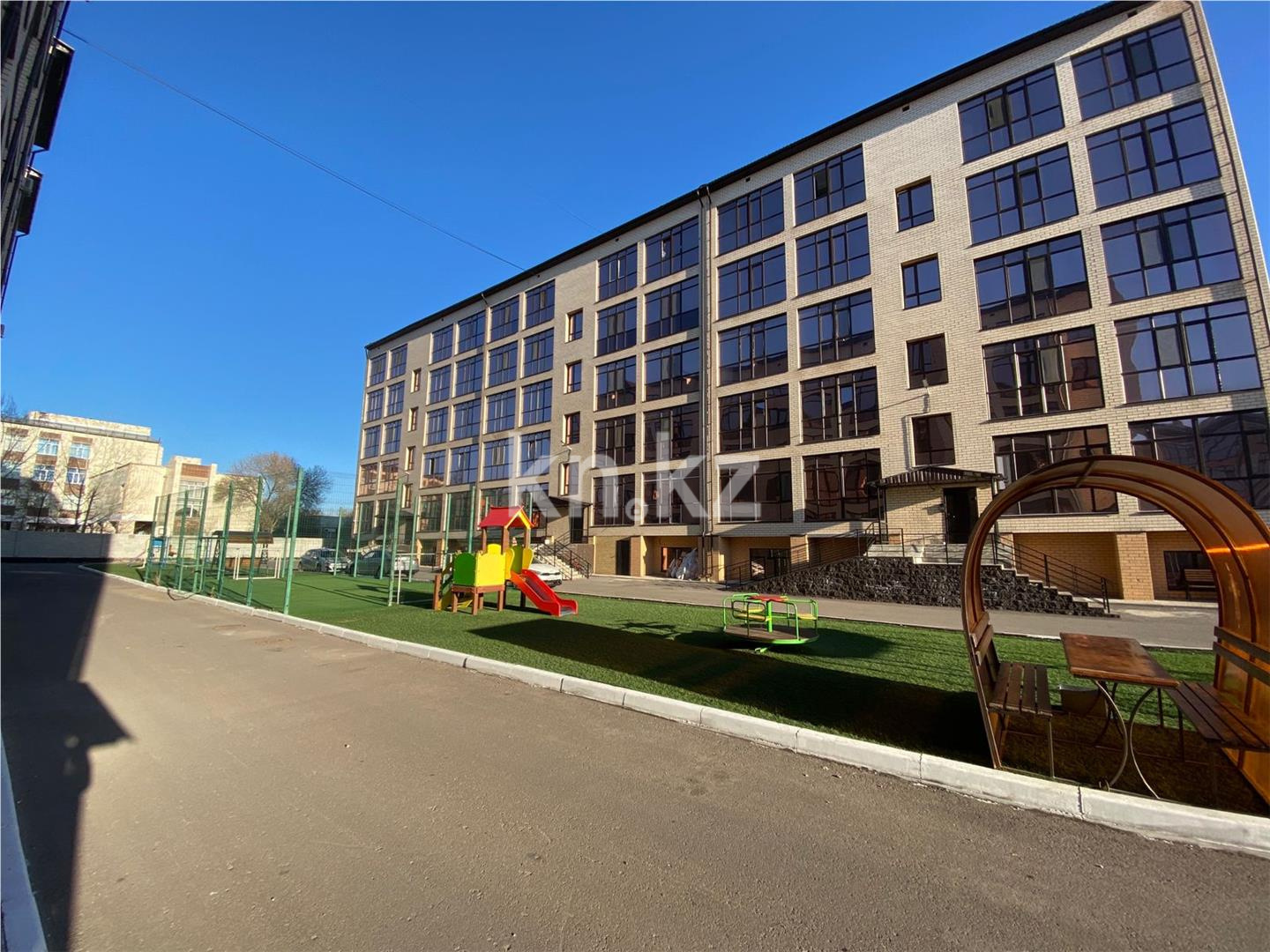 Продажа 2-комнатной квартиры, 67 м² в Караганде - фото 16