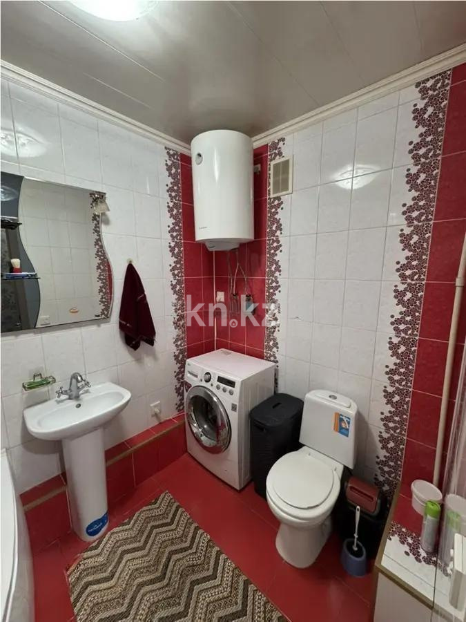 Продажа 3-комнатной квартиры, 57 м², ул. Магнитогорская, дом  41 в Караганде - фото 5