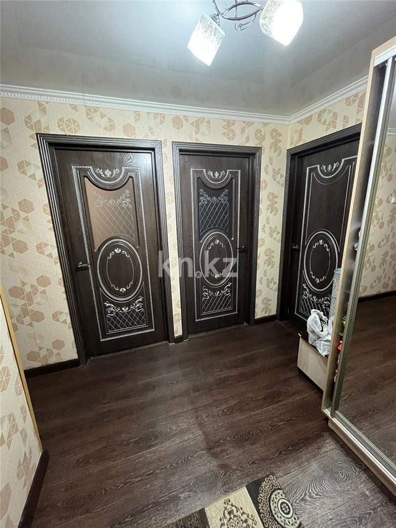 Продажа 3-комнатной квартиры, 62 м², мкр-н 15 в Караганде - фото 17