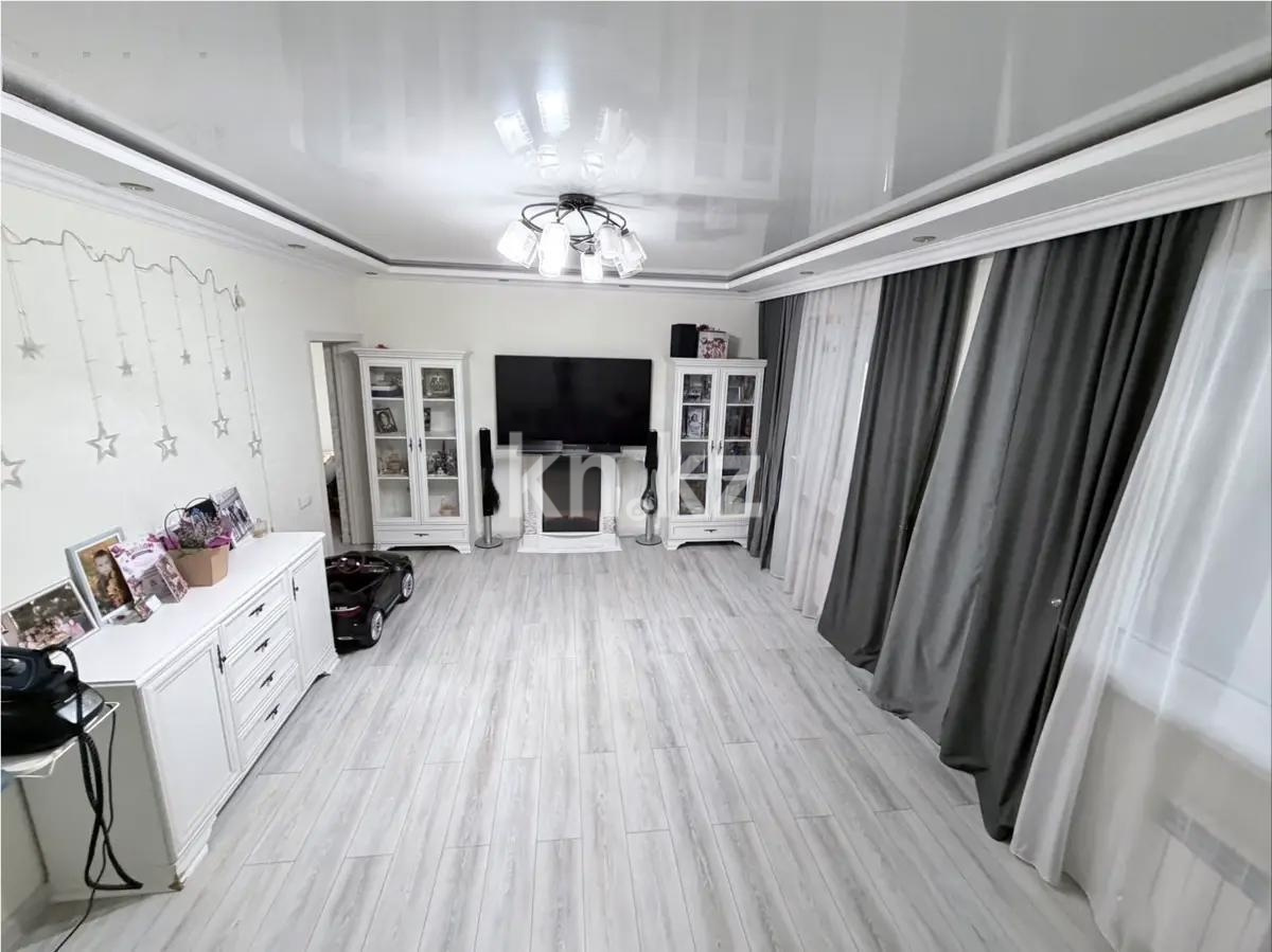 Продажа 4-комнатной квартиры, 107.3 м² в Алматы