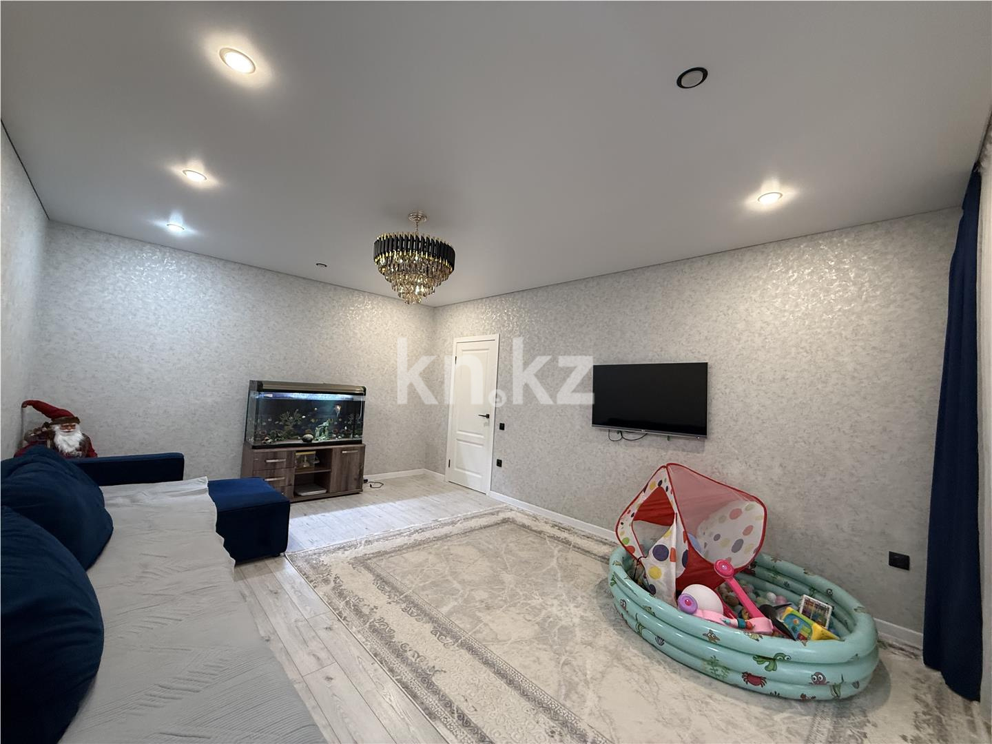 Продажа 4-комнатной квартиры, 110 м² в Караганде - фото 3