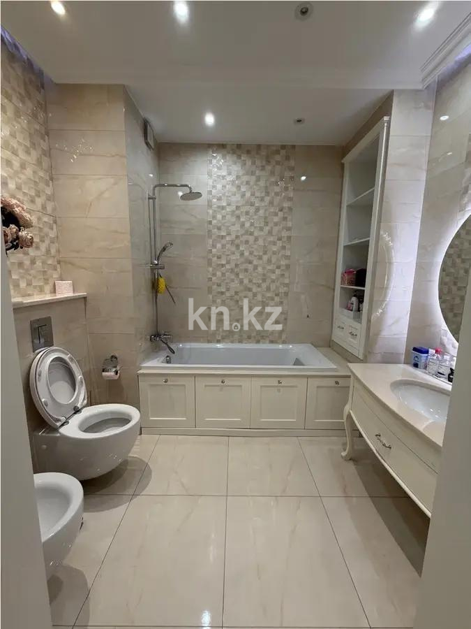 Продажа 7-комнатной квартиры, 417.8 м², ул. Розыбакиева, дом  247 в Алматы - фото 10