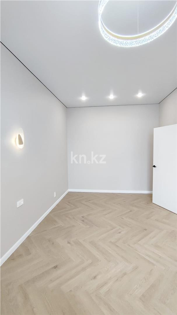 Продажа 2-комнатной квартиры, 44 м², ул. Букетова в Караганде - фото 2