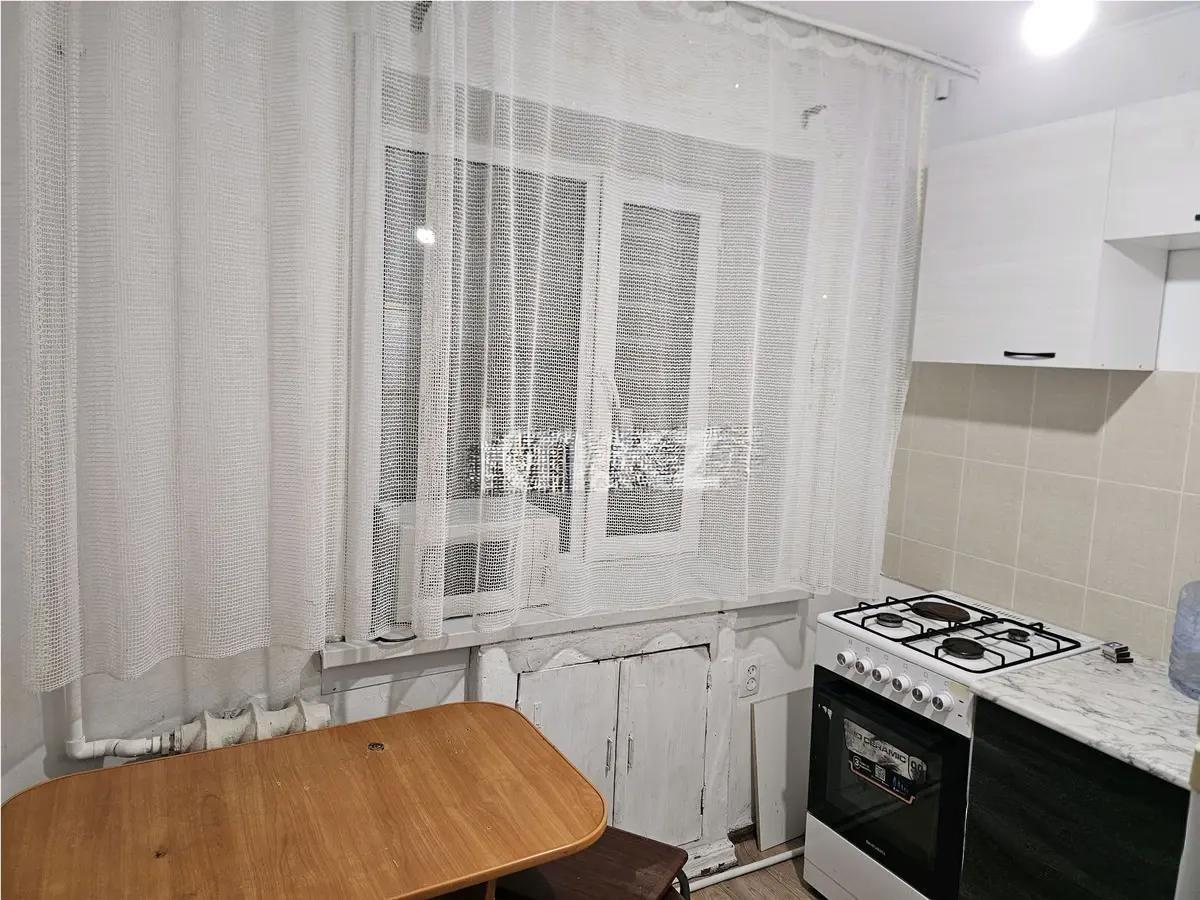 Продажа 1-комнатной квартиры, 30 м², 15-й мкр., дом  7 в Караганде - фото 2