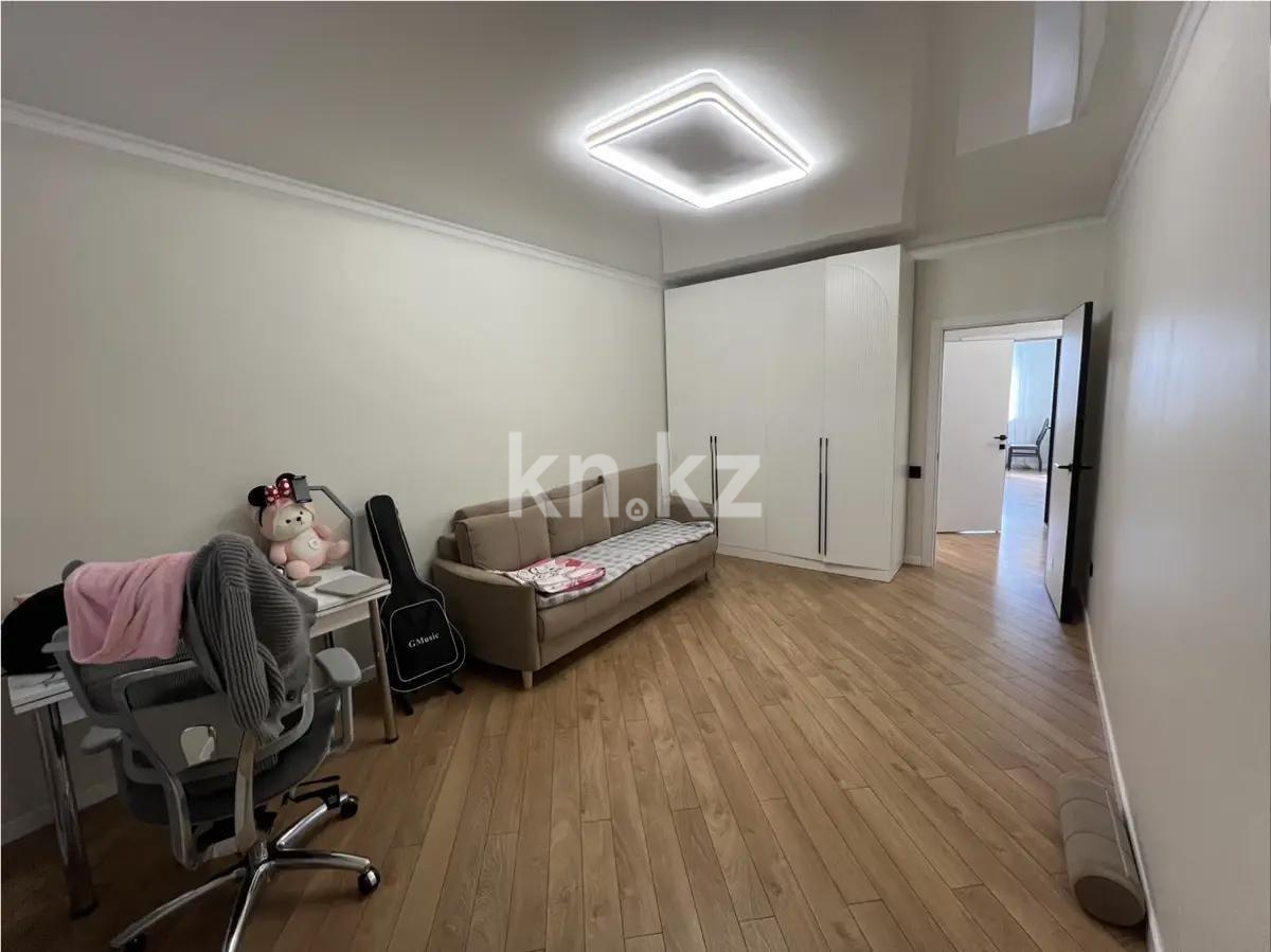 Продажа 3-комнатной квартиры, 87.8 м² в Алматы - фото 2