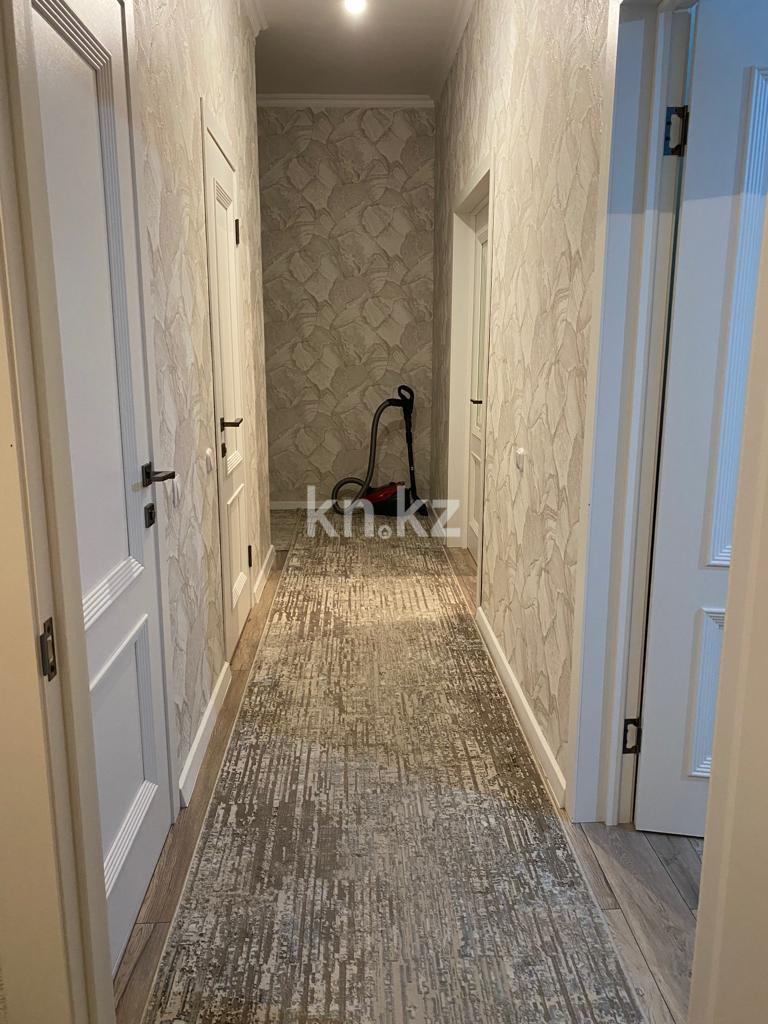 Продажа 2-комнатной квартиры, 57 м², ул. Дюсембекова в Караганде - фото 8