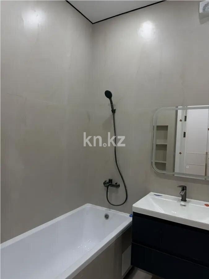 Продажа 2-комнатной квартиры, 70.48 м² в Астане - фото 3