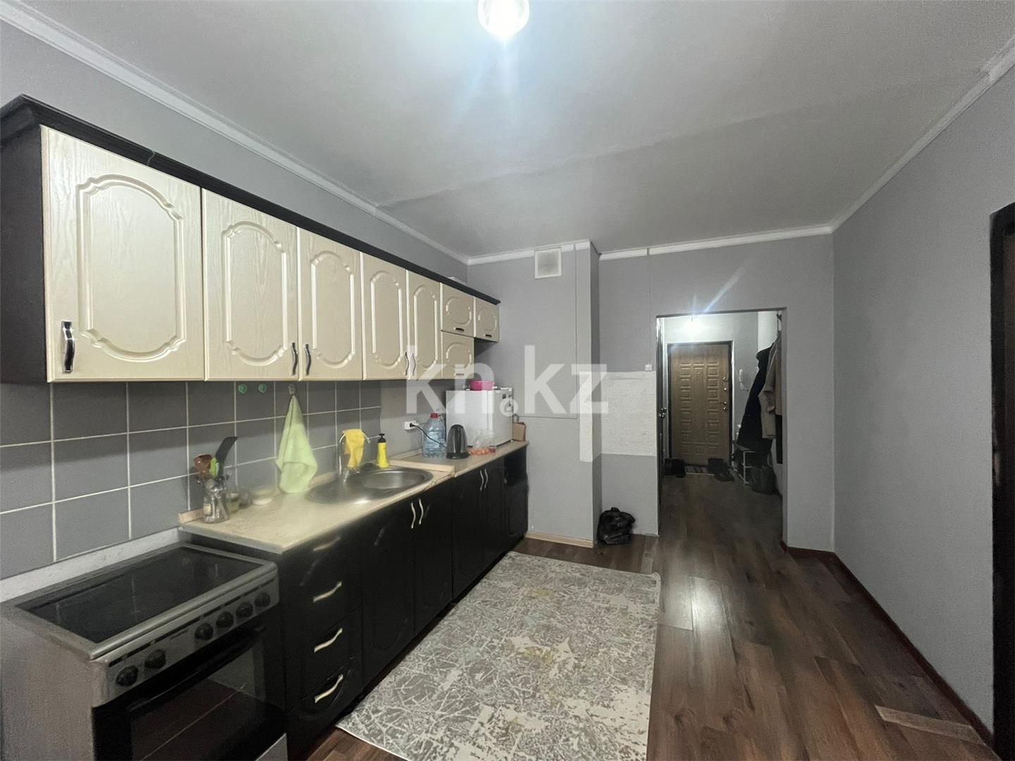 Продажа 1-комнатной квартиры, 44 м², пр. Шахтеров в Караганде - фото 4